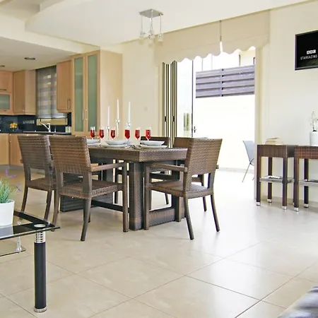 Zelia *